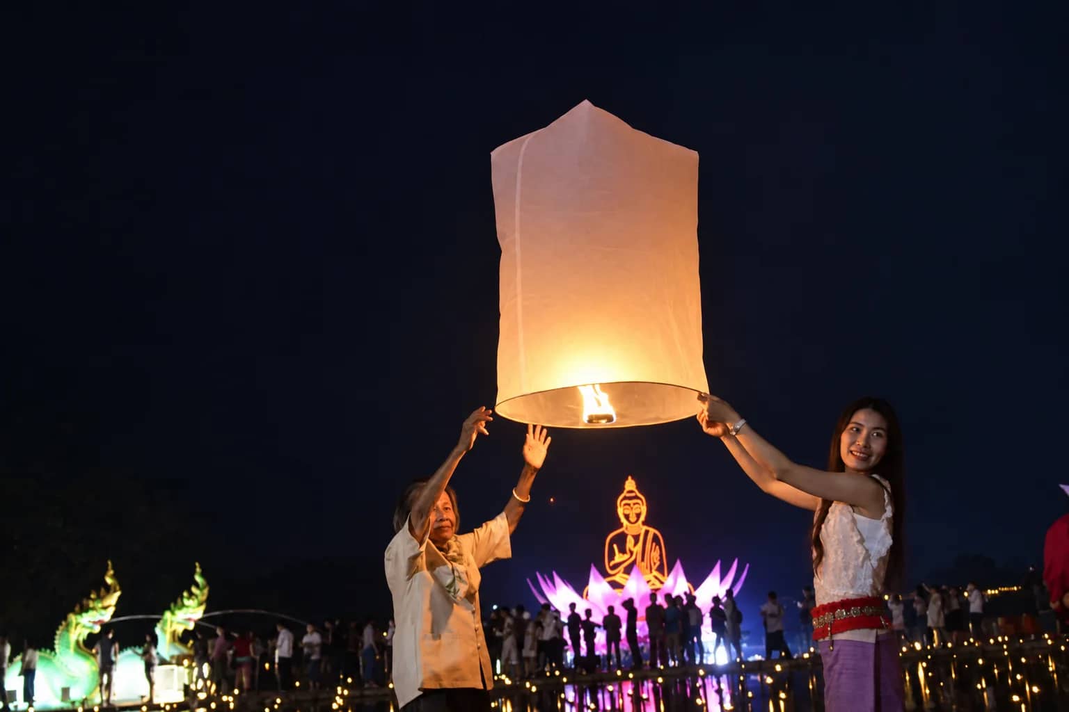 Lanna Lantern Festival Doi Saket 2026 - Yi Peng Sky Lantern Release with Transfer - photo 7