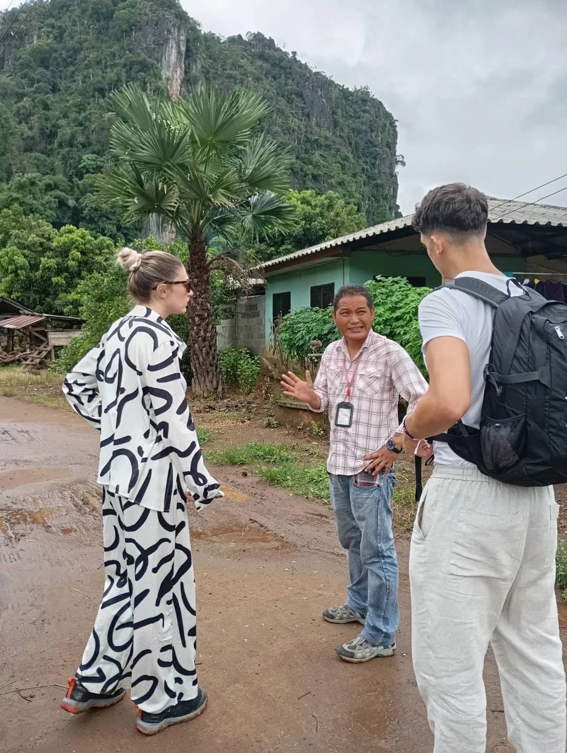 1 Day Sightseeing Chiang Dao Cave & 5 Differents Hill Tribe Villages + Cafe with panoramic views of Doi Luang Chiang Dao - photo 2