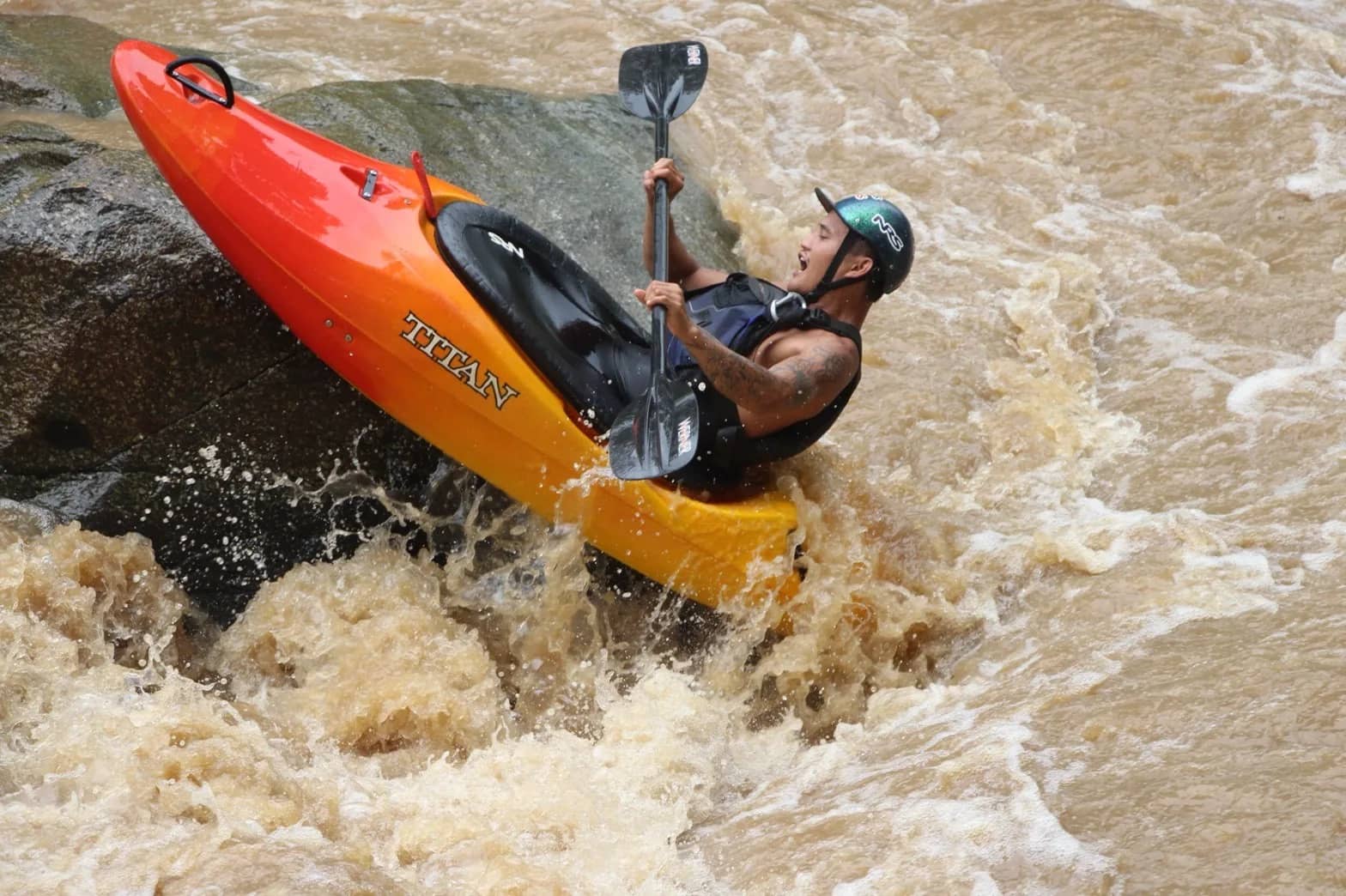 1 Day Whitewater Kayak - Siam River - photo 3