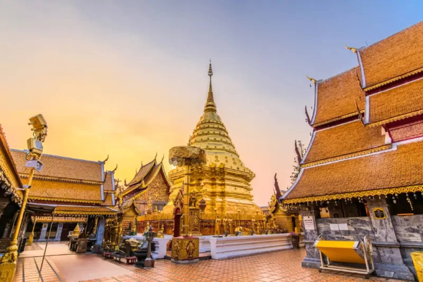 Doi Suthep + Wat Pha Lat + Dantewada & Sticky Waterfall Day Trip - photo 2