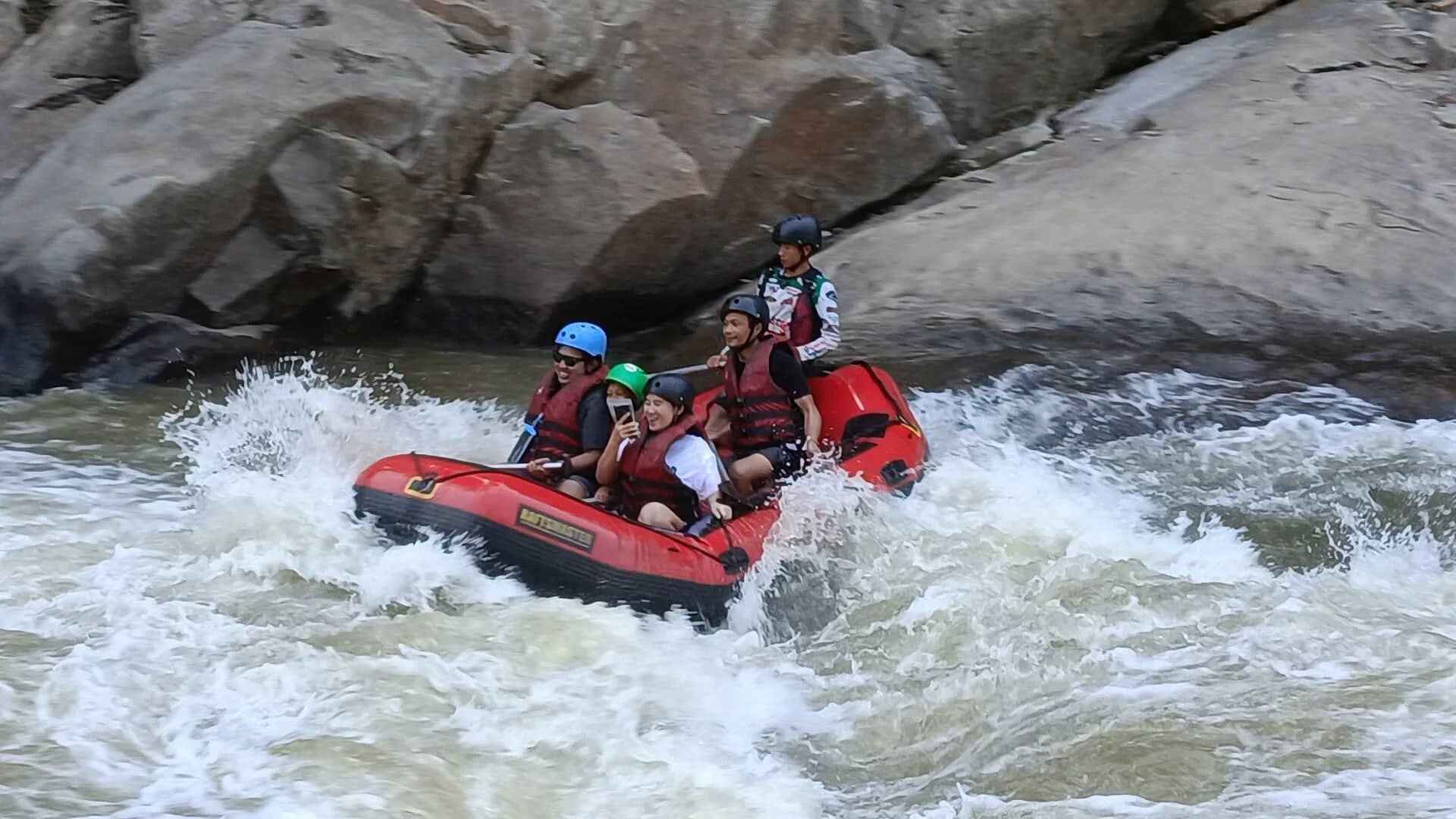 One Day ATV Riding 1 HR + Whitewater Rafting 8 Km - photo 2