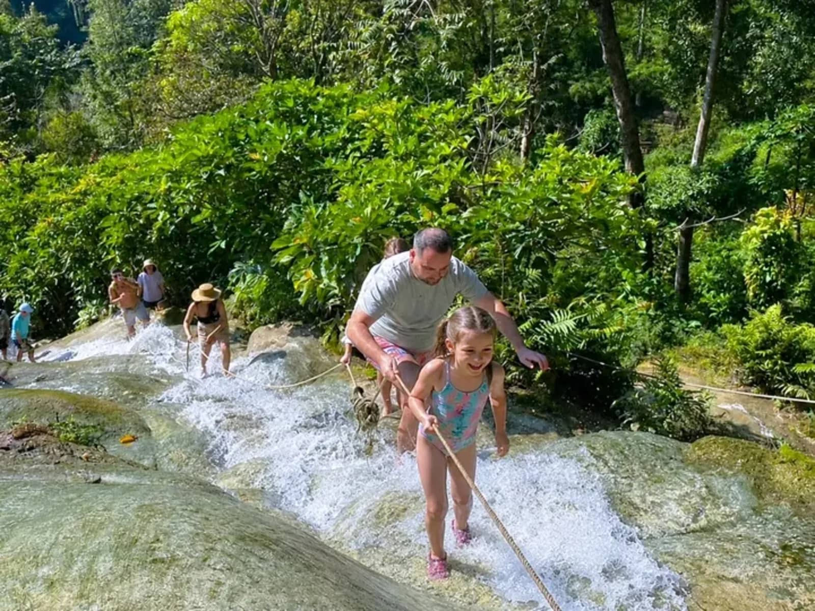 Sticky Waterfall & Wat Ban Den Tour - photo 2