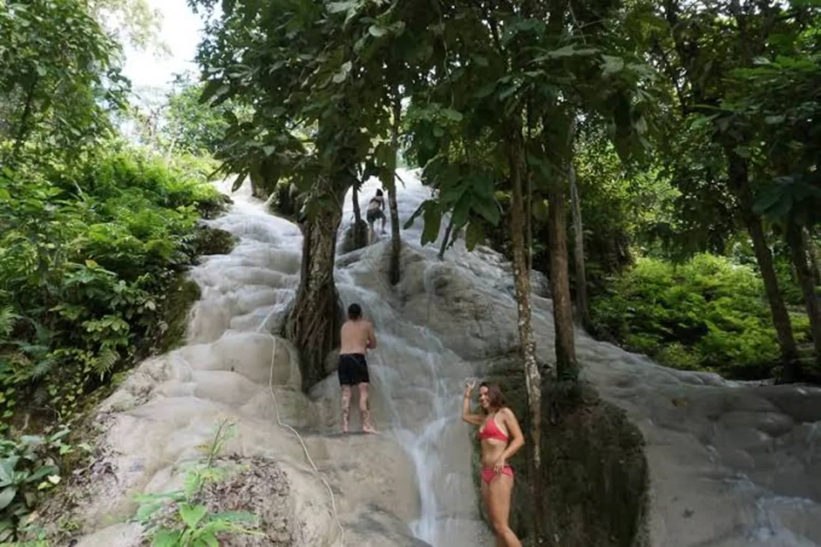 Sticky Waterfall & Wat Ban Den Tour - photo 3